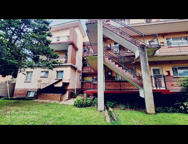 3 BEDROOM APARTMENT FOR SALE IN PELHAM